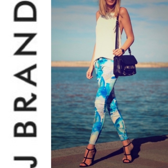 💙J BRAND SKINNY JEANS IN BLUE ORCHID - Picture 3 of 8
